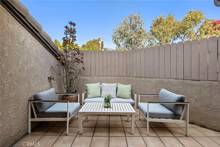 237 Calliope Street photo 43