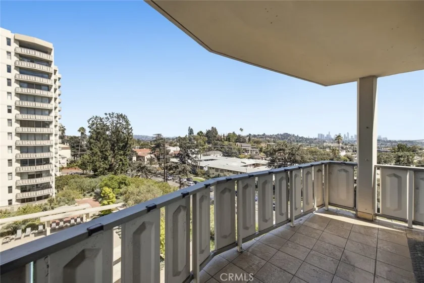 4455 Los Feliz Boulevard #601 photo 33