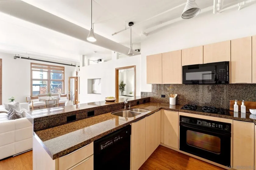 877 Island Avenue #308 photo 11