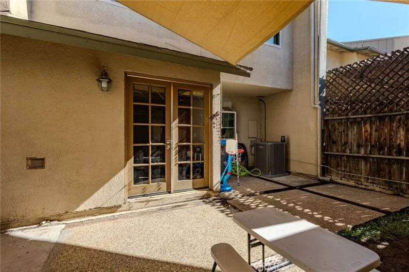 1434 Via Del Rio photo 18