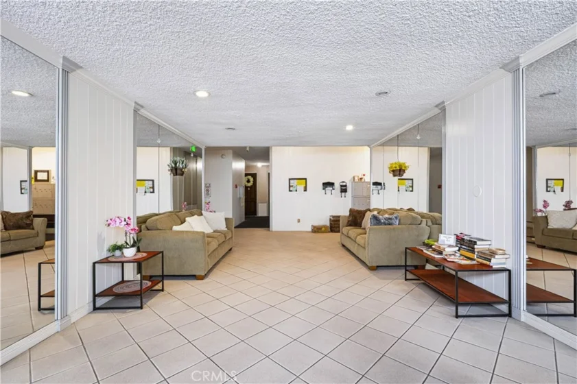 6150 Buckingham Parkway #110 photo 23
