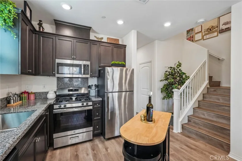 24145 Dolcetto Avenue #606 photo 7