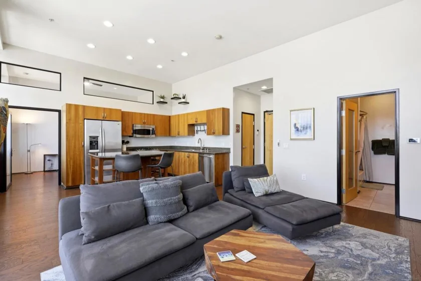 1551 4th Avenue #801 photo 2