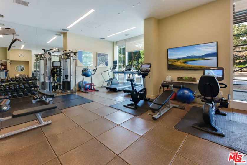 1705 Ocean Avenue #208 photo 23
