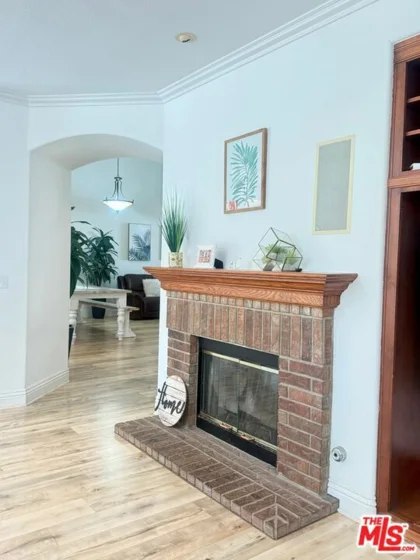 43033 Manchester Court photo 9