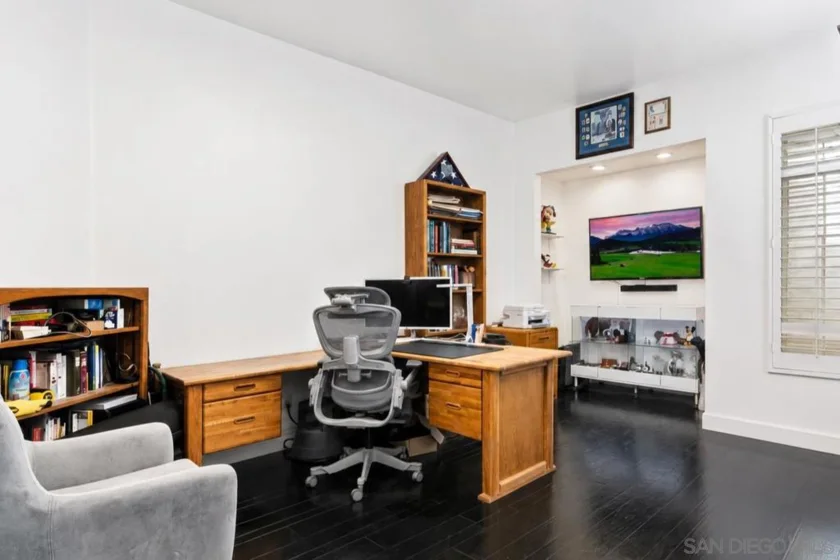 22905 Turnberry Court photo 20