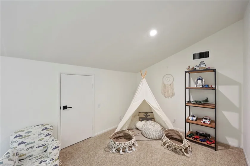 1326 W Park Western Drive #202 photo 11