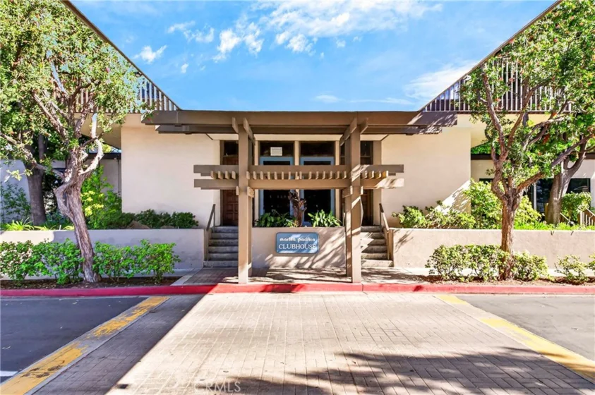 6229 N Marina Pacifica photo 34