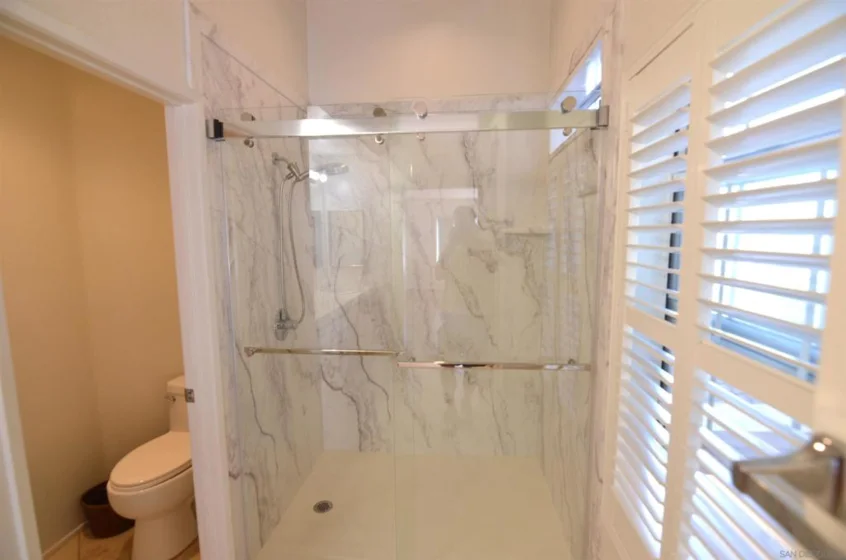 970 Somerset Court #Unit C photo 25