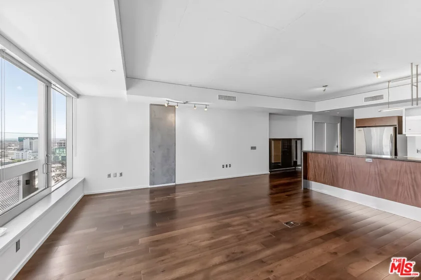 1155 S Grand Avenue #1707 photo 18