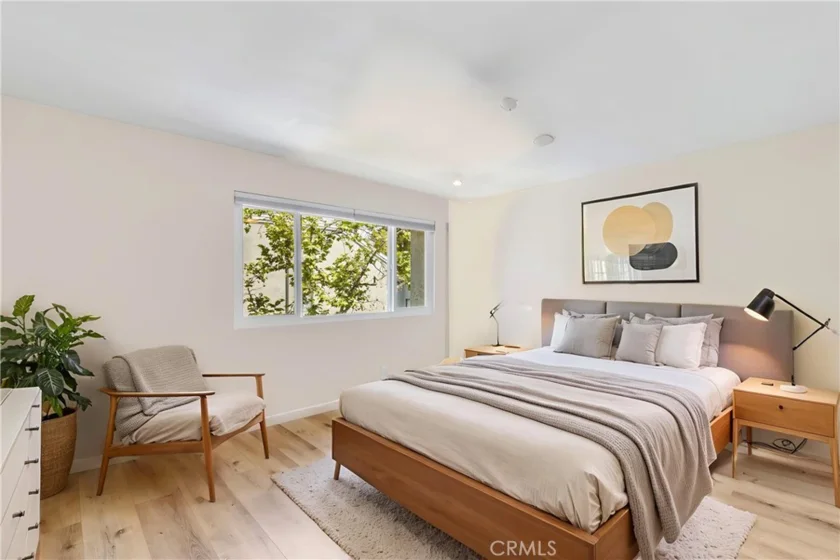 26415 Waterford Circle photo 8