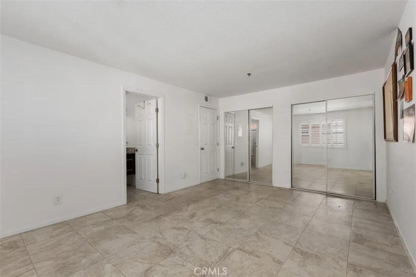 409 Utica #D43 photo 14