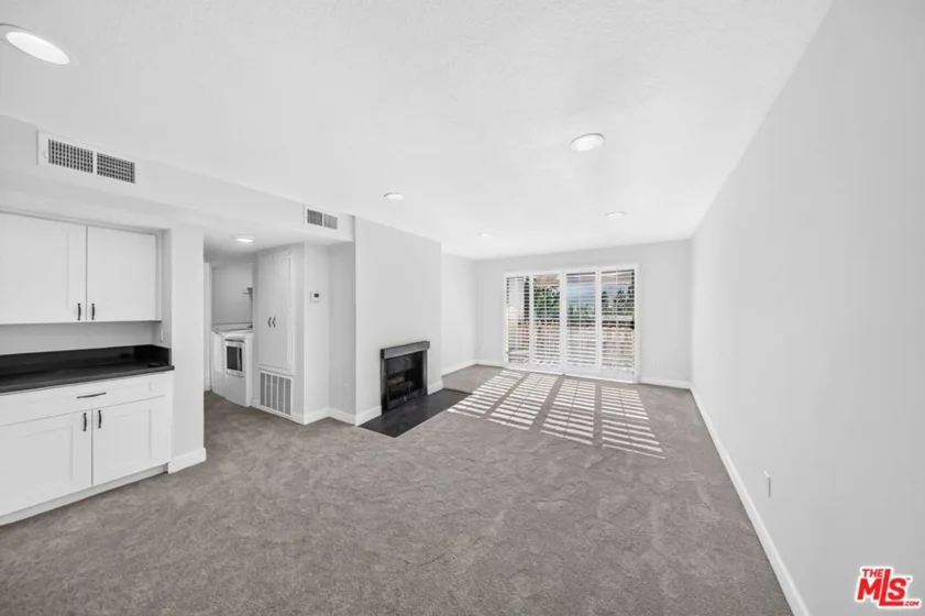3481 Stancrest Drive #211 photo 7