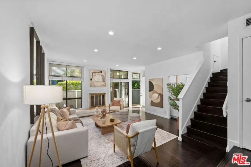 1425 Stanford Street #5 photo 3
