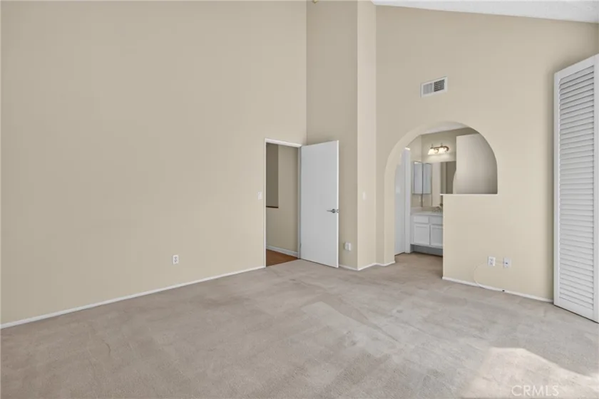 1150 W Capitol Drive #101 photo 19