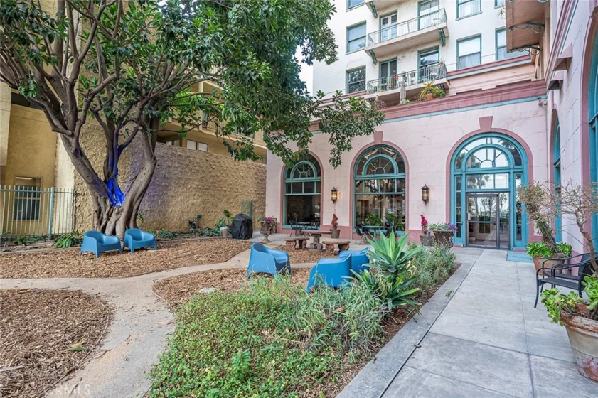 455 E Ocean Boulevard #915 photo 43