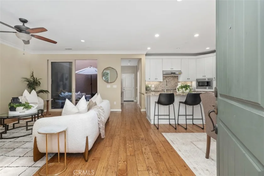 204 Overbrook photo 4