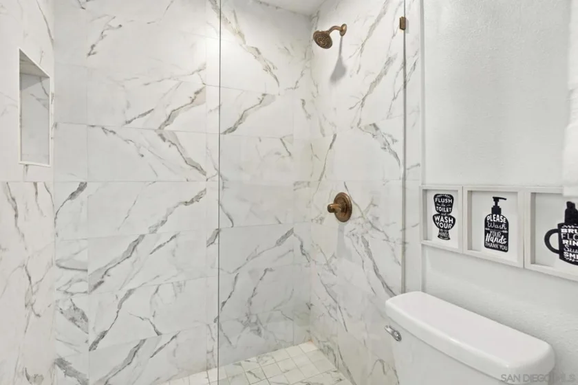 4878 Pescadero #202 photo 23