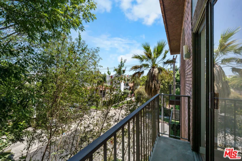 869 S Wooster Street #301 photo 17