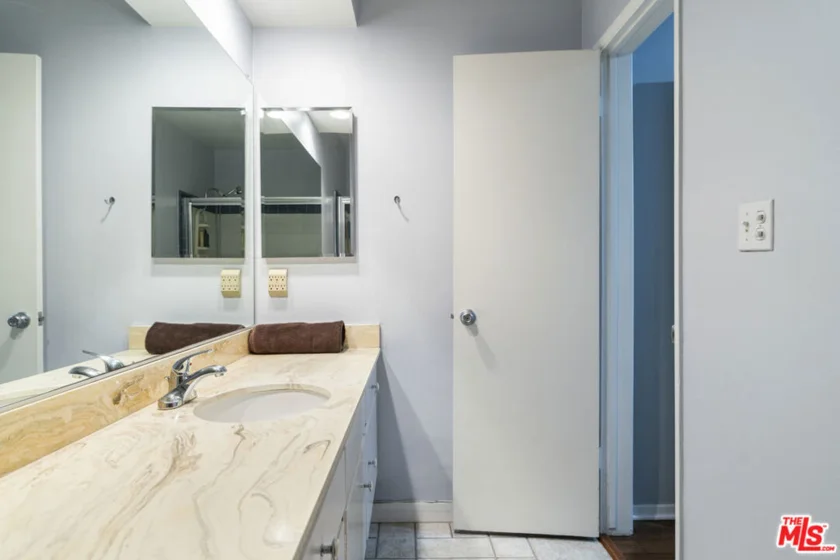 4445 Cartwright Avenue #111 photo 33