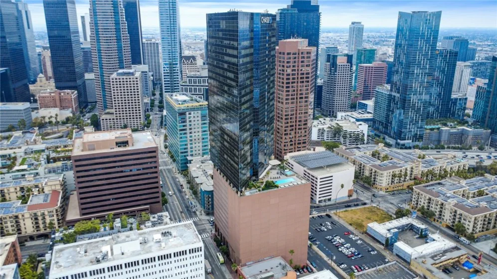 1100 Wilshire Boulevard #2607 photo 40