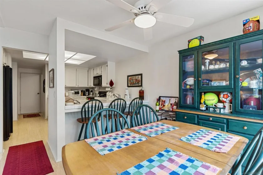 11872 Bernardo Terrace Unit A photo 29