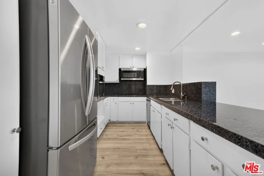 2160 Century Park East #1010 photo 13