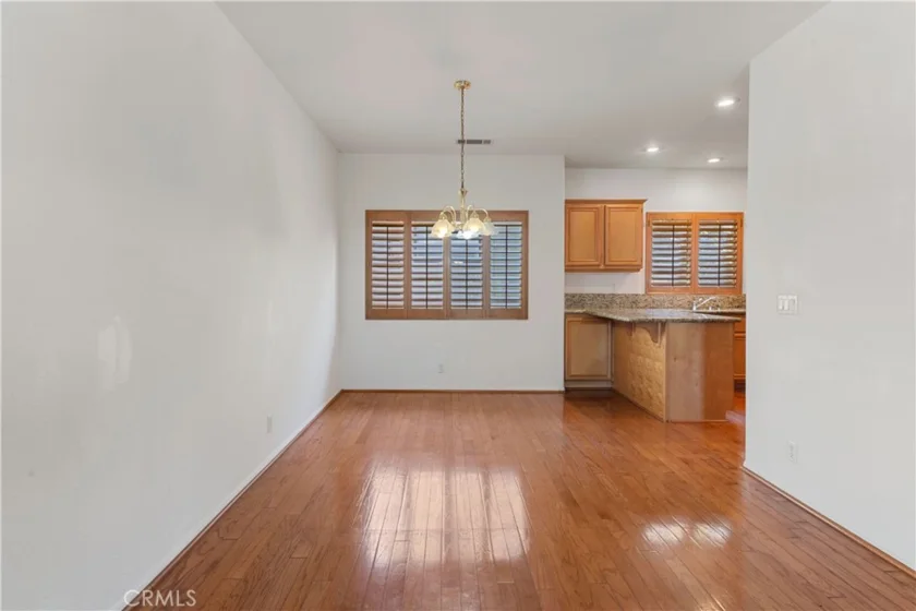 500 N Rosemead #29 photo 5