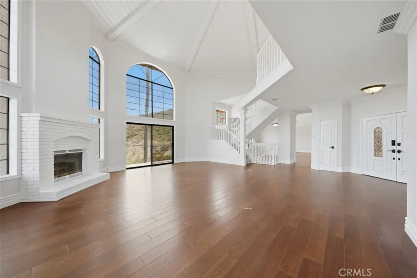 20655 Paseo Montana photo 9