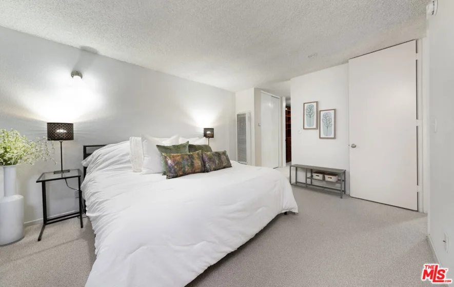 6405 Green Valley Circle #209 photo 18