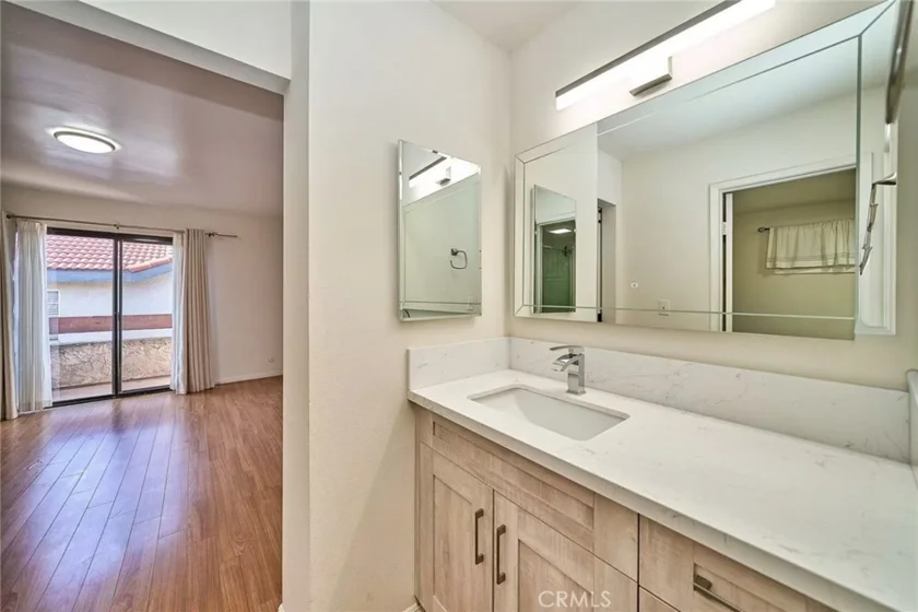 218 N Marguerita Avenue #D photo 7
