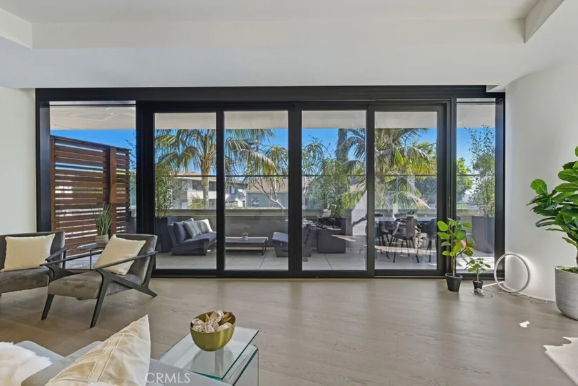 8420 W Sunset Boulevard #108 photo 4