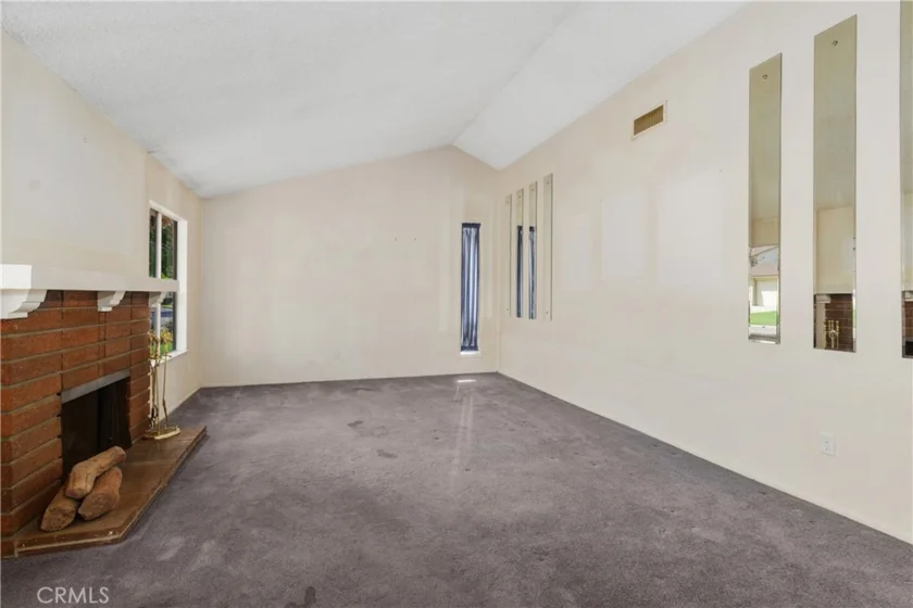 6631 Wintertree Drive photo 6