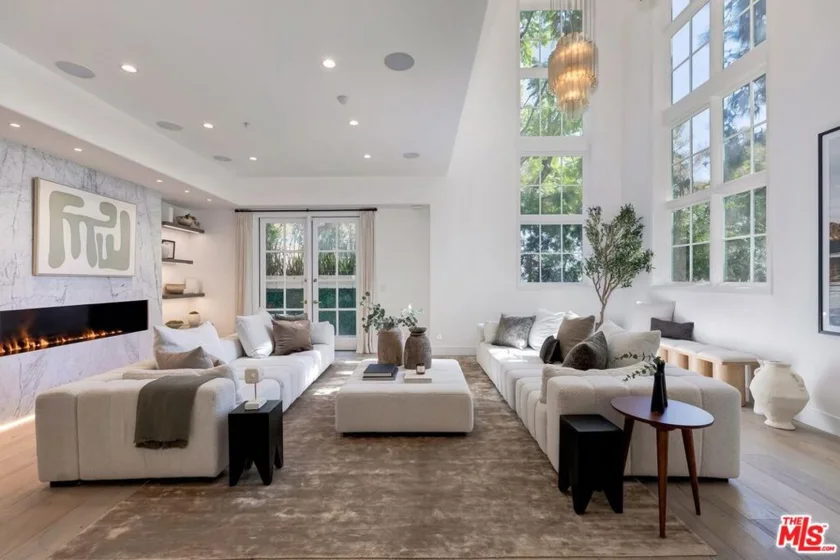 11500 San Vicente Boulevard #221 photo 1