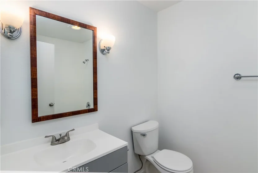 20253 Keswick Street #318 photo 3