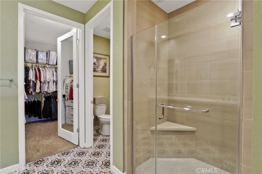 10902 Flora Park Way photo 14
