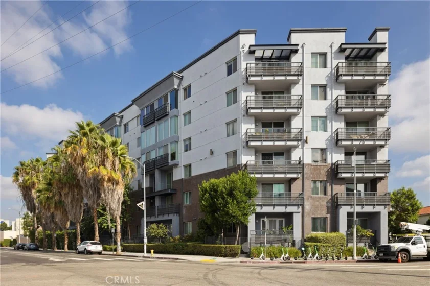 629 Traction Avenue #241 photo 1