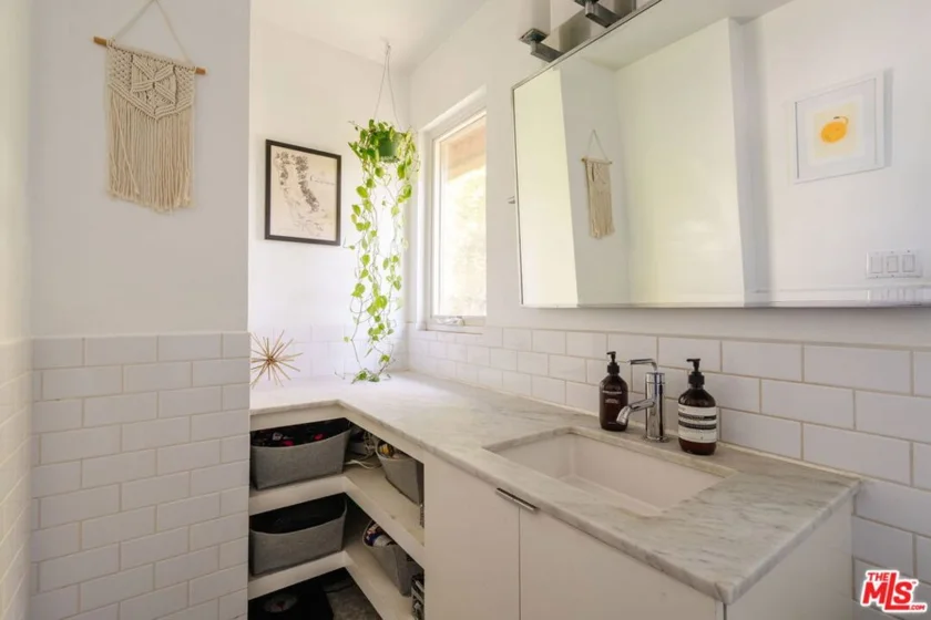 2600 Abbot Kinney Boulevard #6 photo 6