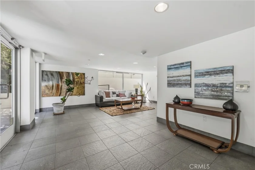 10911 Wellworth #1A photo 34