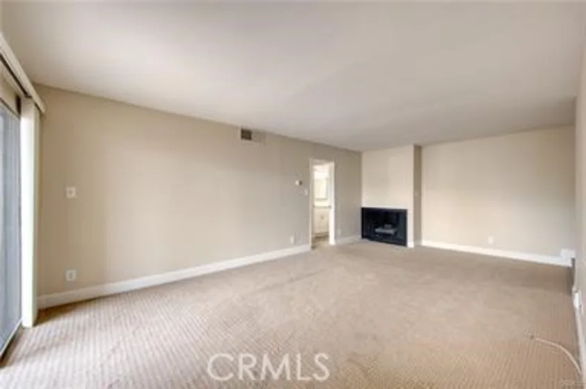 277 Pleasant Street #206 photo 4