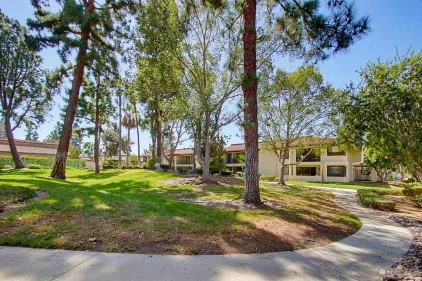 17637 Pomerado Road #225 photo 24