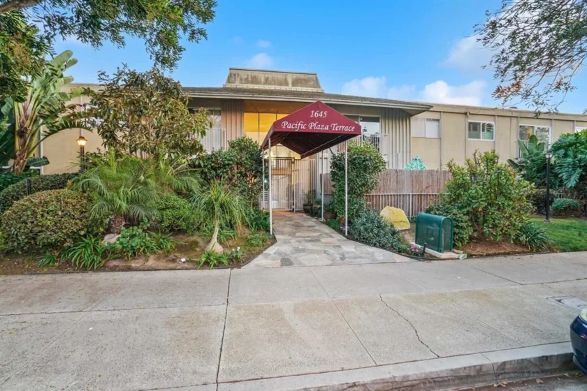 1645 Emerald Street #1X photo 1