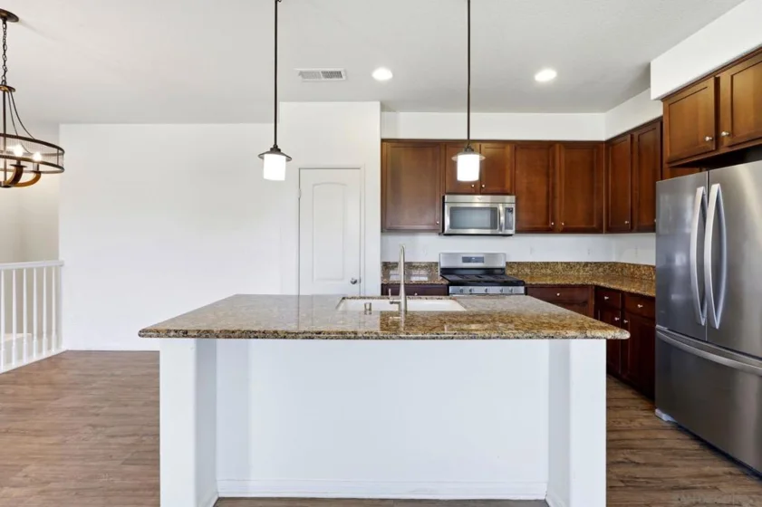 1541 El Prado Street #1 photo 25