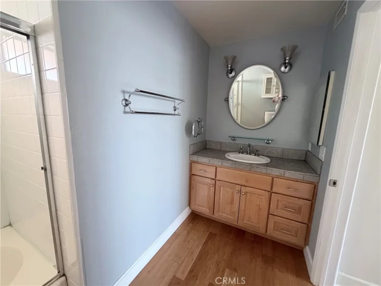 14647 Dickens #8 photo 15