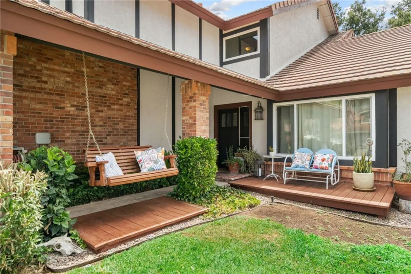 25401 Lacebark photo 6