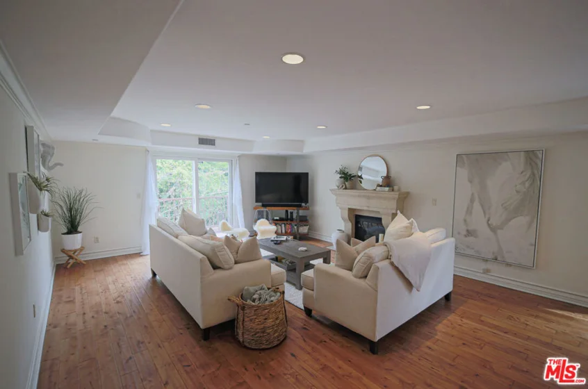 10390 La Grange Avenue #PH3 photo 3
