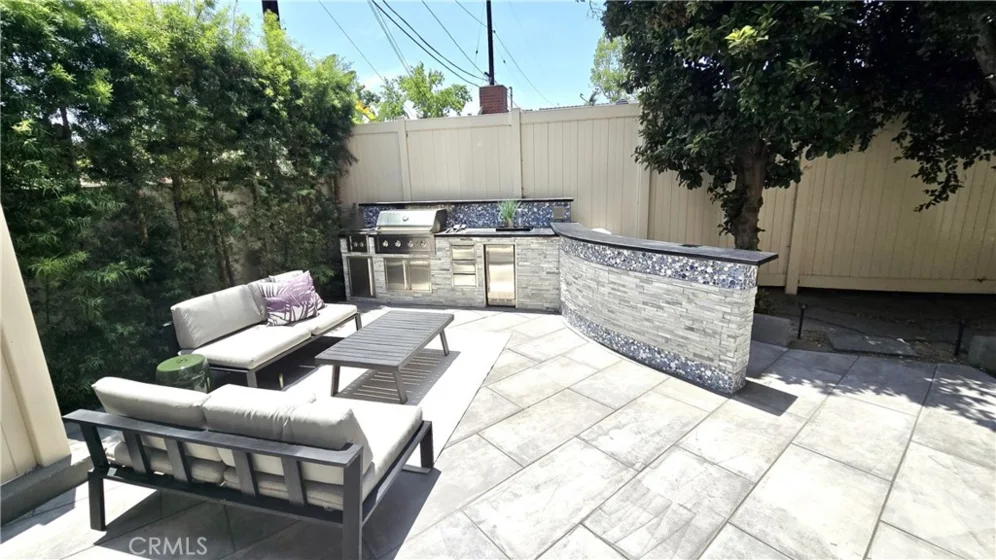 533 Daniel Freeman Circle photo 4