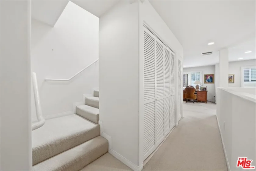 1043 11th Street #3 photo 32