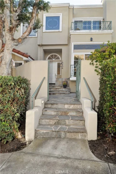 19436 Macgregor Circle photo 1