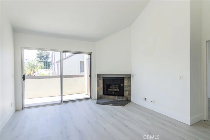 20253 Keswick Street #318 photo 14